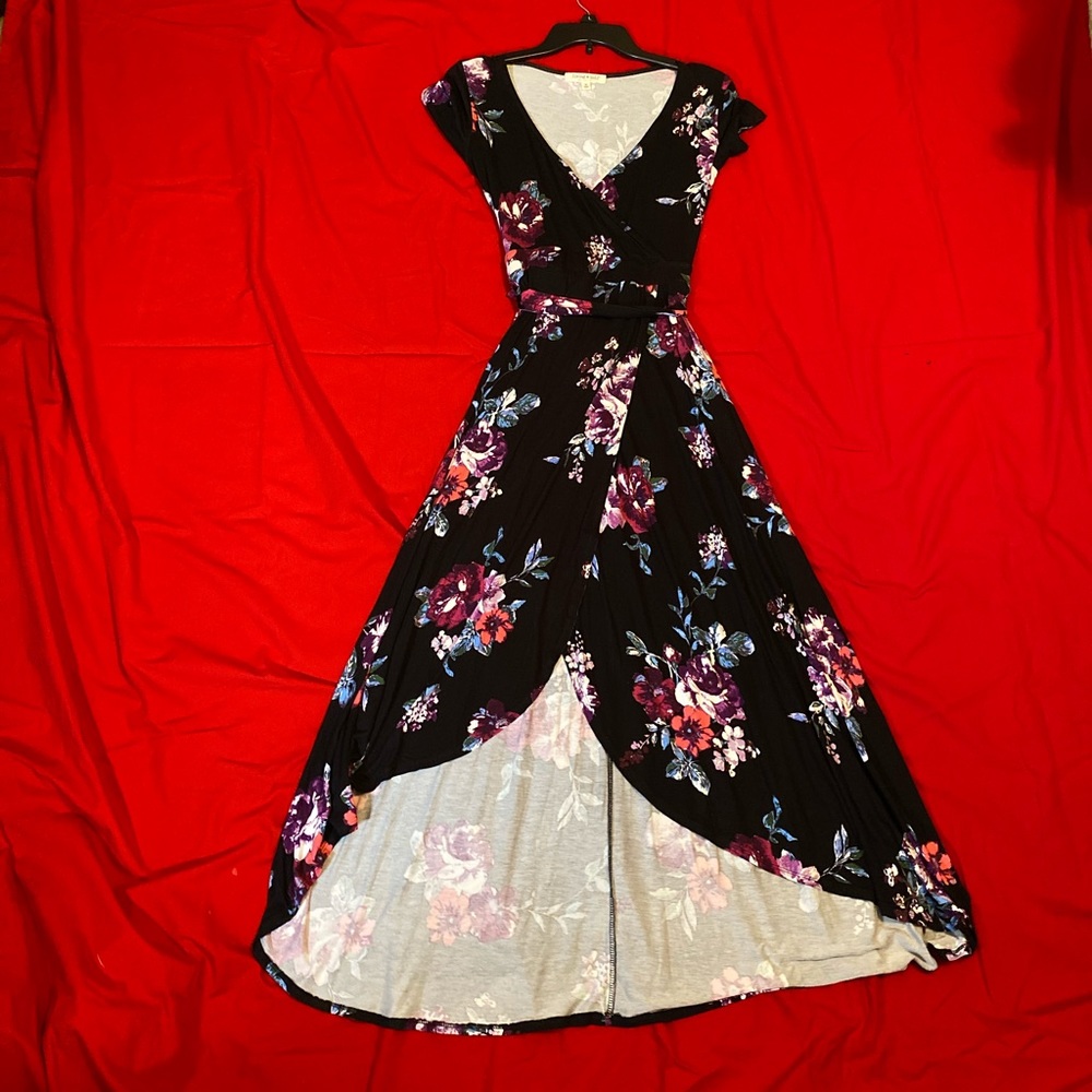 Beautiful high low dress :)